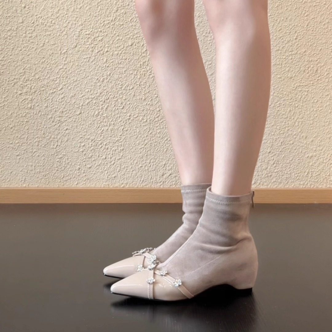 RubyL/2.5cm法式复古牛皮优雅尖头花朵低跟短靴舒适绒面瘦瘦靴女,淘宝优惠券,粉丝福利购,淘宝优惠卷