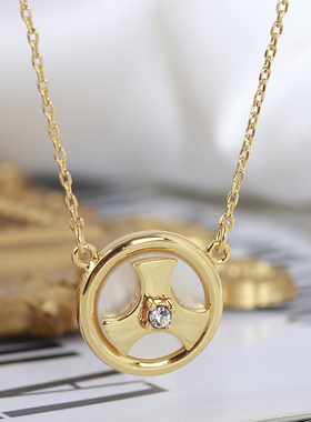 健身达人白贝母圆盘齿轮杠铃项链