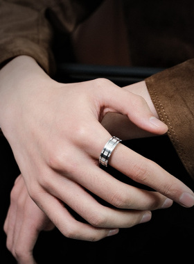飒雅钨金简约百搭戒指
