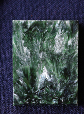 墨绿色方形平安无事牌吊坠送绳