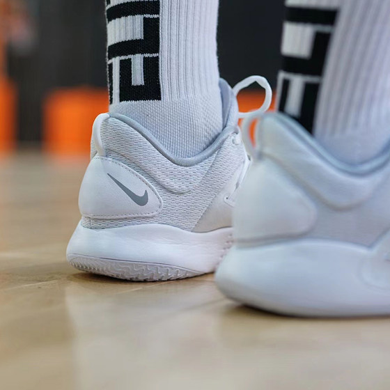 나이키 NIKE HYPERDUNK X 남성용 하이탑 스포츠 쿠셔닝과 내마모성 실용 농구화 AO7890