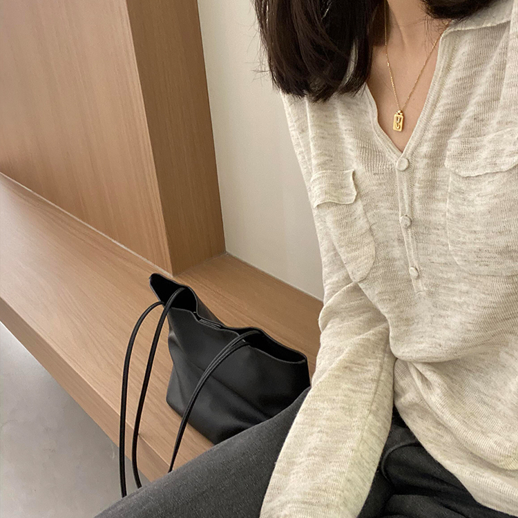 法式燕麦色polo领针织衫女秋冬高级感气质毛衣内搭打底衫v领上衣 - 图0