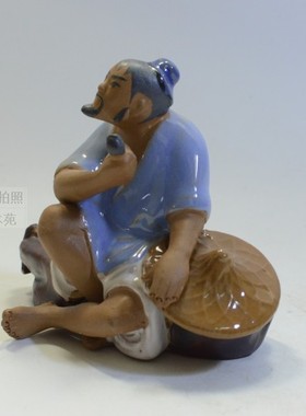 中式古代人物陶瓷耕农