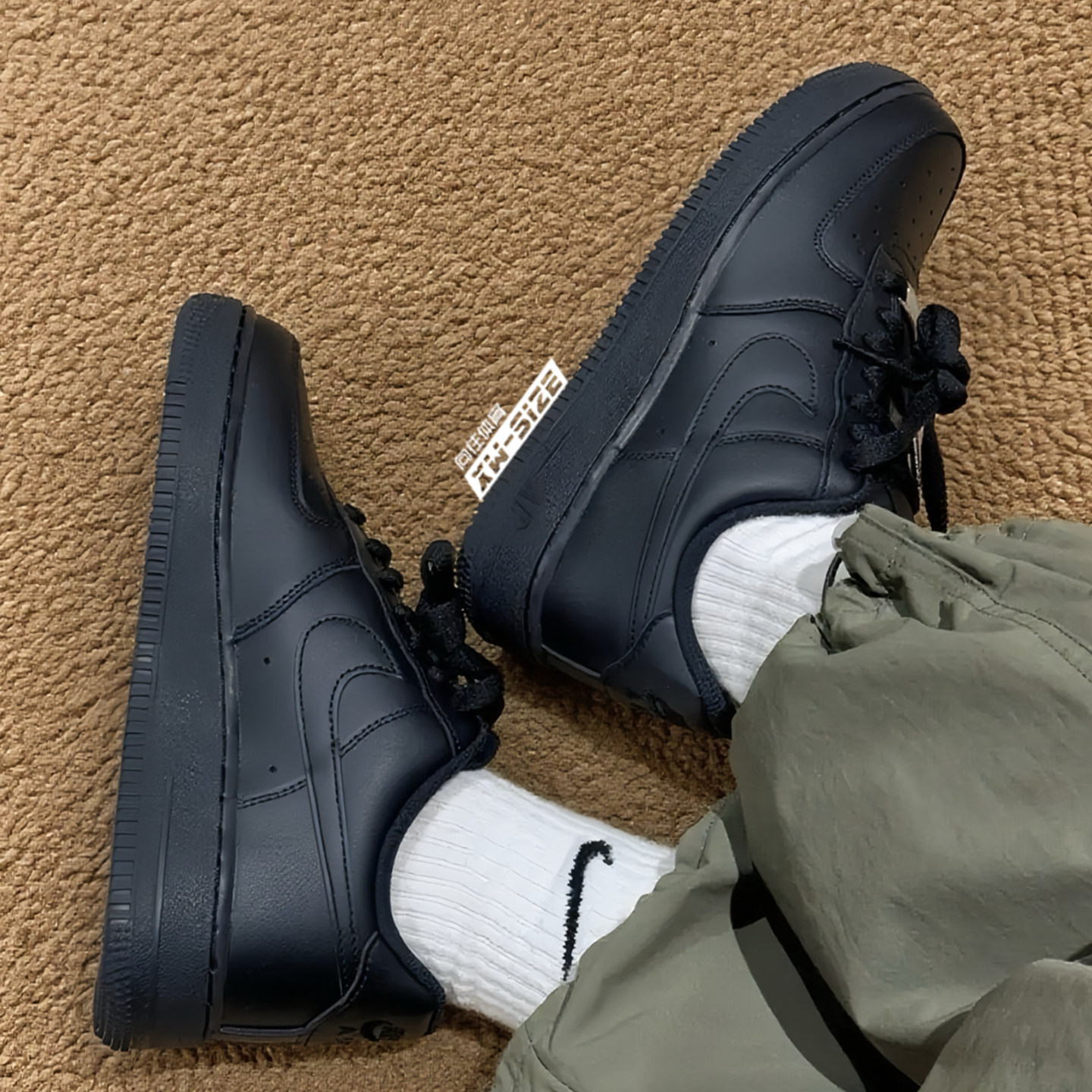 向往体育Nike/Air Force1女子AF1纯黑空军一号休闲板鞋DD8959-001,淘宝优惠券,粉丝福利购,淘宝优惠卷