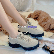товар из китая 向往体育 nike/耐克lahar女子厚底麂皮增高马丁靴子dd0060 db9953