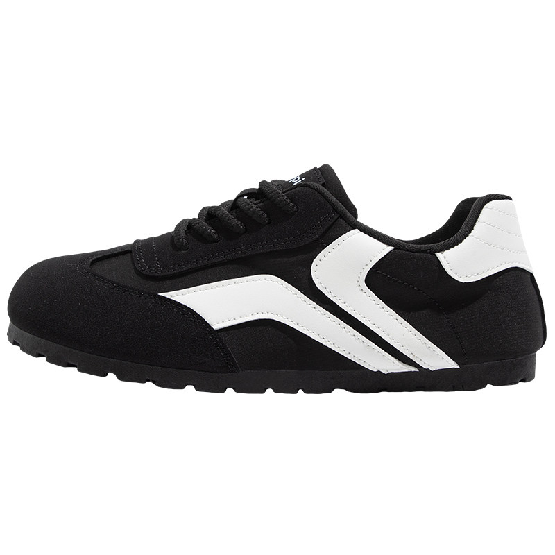 鮀品小黑鞋女2026秋冬新款泡芙板鞋休闲平底运动鞋黑色透气德训鞋,淘宝优惠券,粉丝福利购,淘宝优惠卷