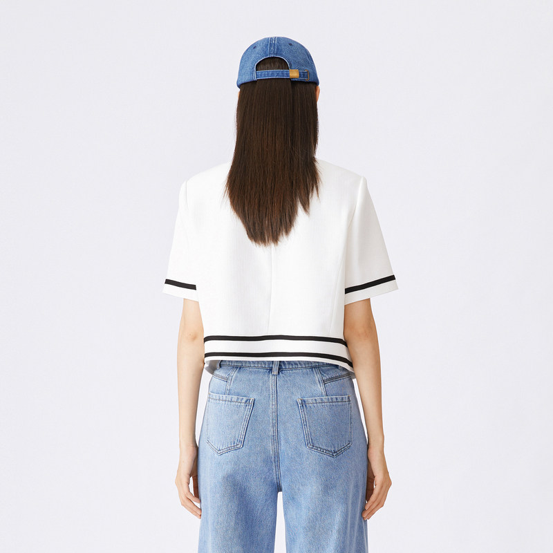  peoleo飘蕾短外套