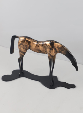 诧寂风创意马摆件样板房客厅书房