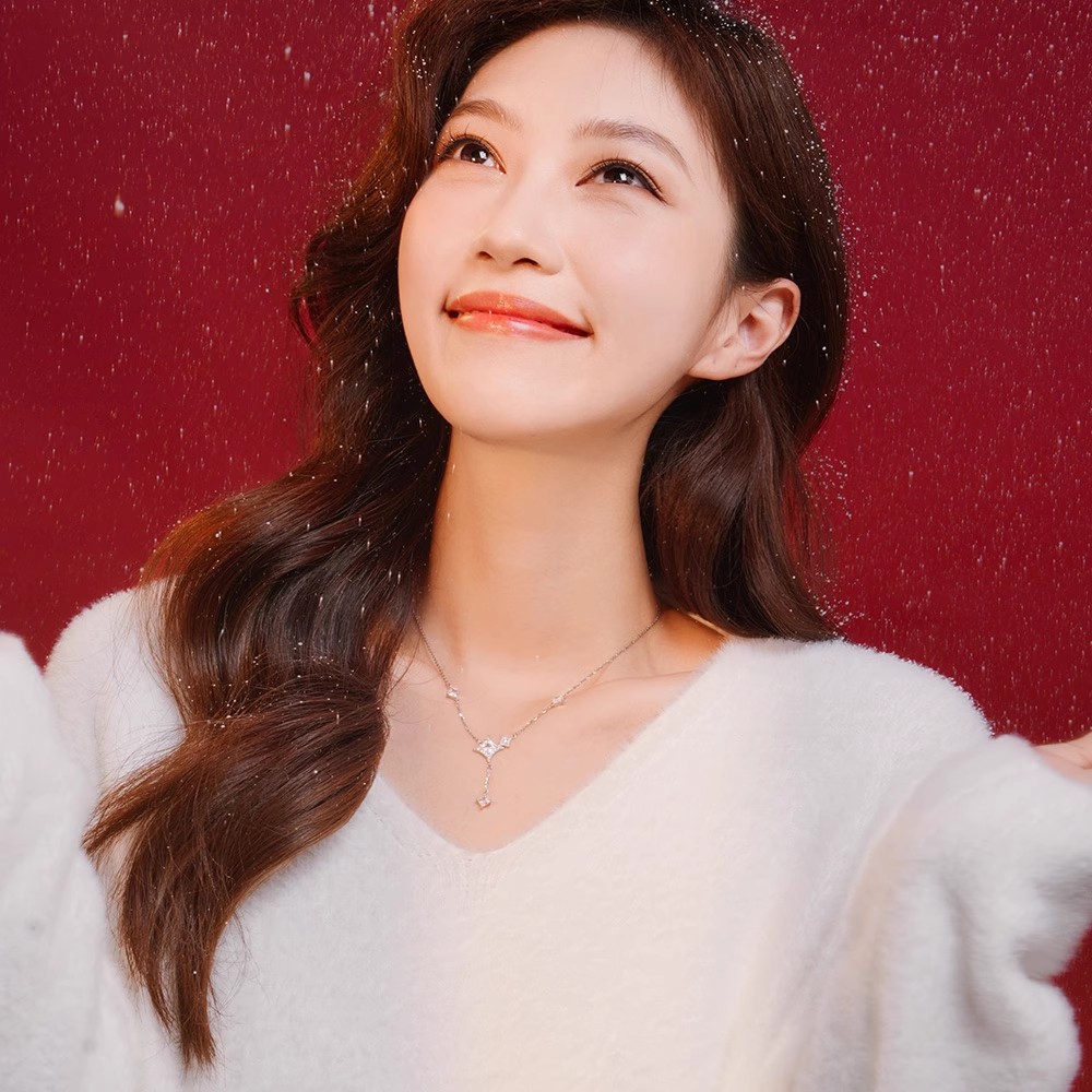 周大生DC璀璨星辰系列日月夜小星芒项链纯银锁骨链送礼新年礼物