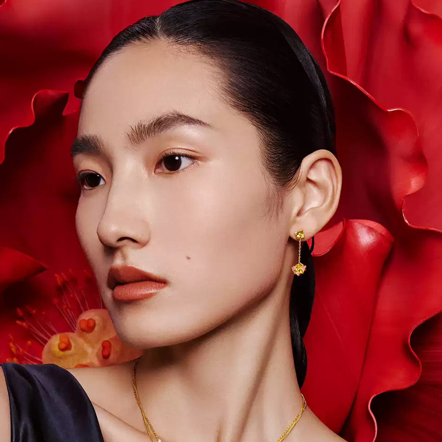 周大生十二花神联名|黄金耳钉足金牡丹花流苏耳饰生日礼物送女友,淘宝优惠券,粉丝福利购,淘宝优惠卷