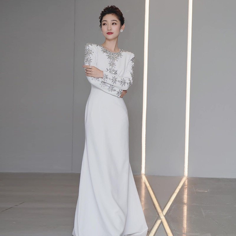 宴会晚礼服女2025新款高级感气质主持人高端晚装轻奢小众演出服夏,淘宝优惠券,粉丝福利购,淘宝优惠卷