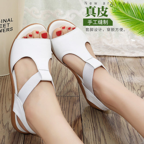 妈妈凉鞋女夏季女鞋平底真皮防滑软底中老年胖脚宽肥脚大码41-43 - 图0