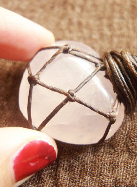 原石手工编织腊绳吊坠