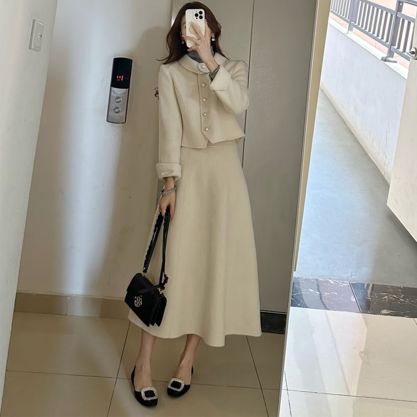 小个子轻熟风小香风白色毛呢外套A字半身裙气质名媛高端两件套装,淘宝优惠券,粉丝福利购,淘宝优惠卷