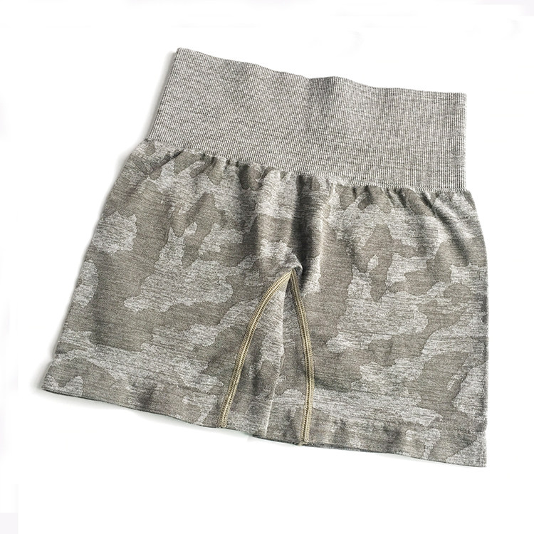 女士运动高弹透气吸汗青年短裤休闲训练健身瑜伽跑步速干五分裤