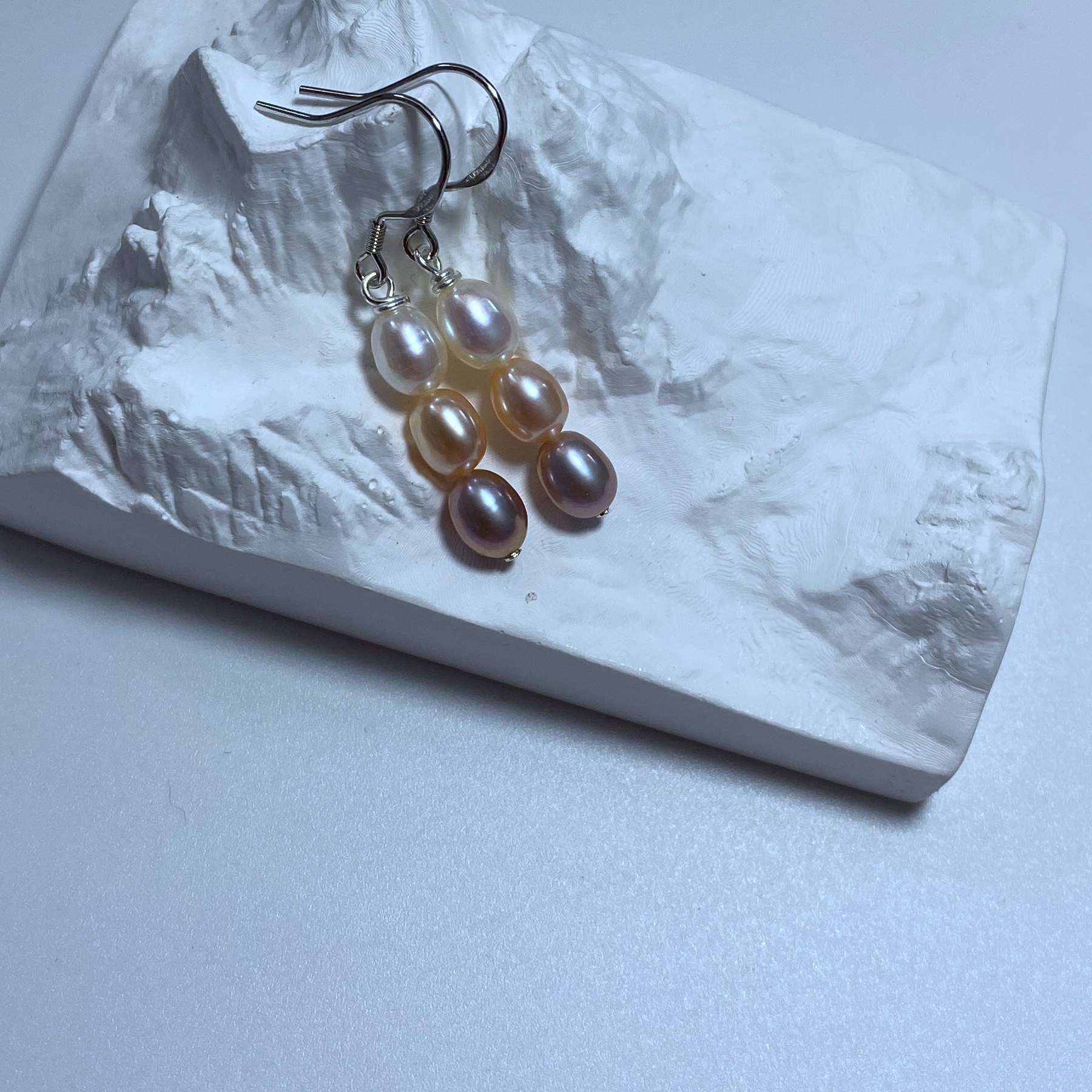 5-6mm天然白色米形无核淡水珍珠耳环粉紫色水滴形长款耳坠女款,淘宝优惠券,粉丝福利购,淘宝优惠卷