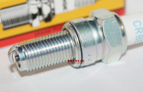 NGK火花塞CR8EB适用RG4HC VESPA S150 LX150 LXV150 FLY125150 - 图3