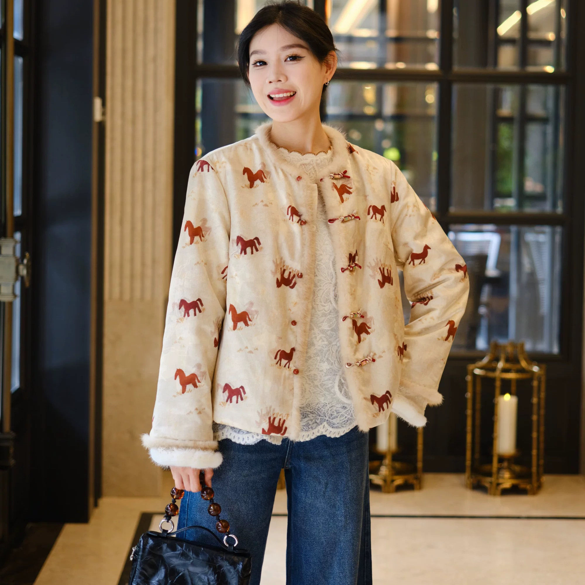 新中式桑蚕丝提花刺绣夹棉外套秋冬水貂毛拼接双面穿减龄棉服棉袄,淘宝优惠券,粉丝福利购,淘宝优惠卷