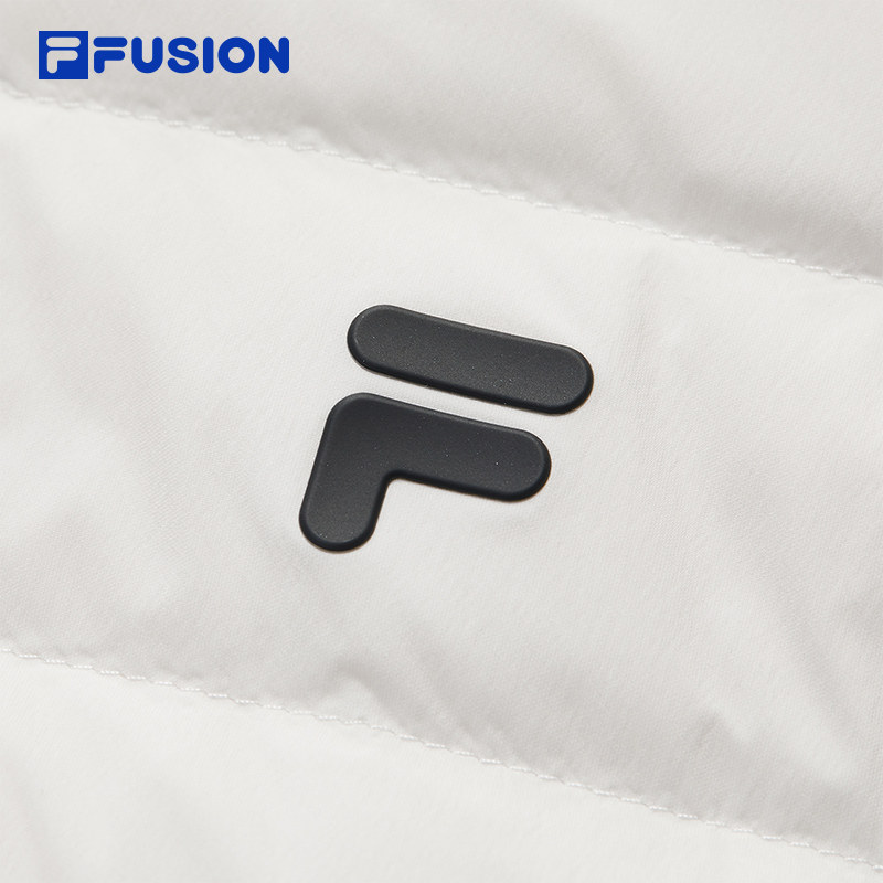 FILA FUSION斐乐潮牌轻薄羽绒服女2025冬季新款时尚修身保暖外套,淘宝优惠券,粉丝福利购,淘宝优惠卷