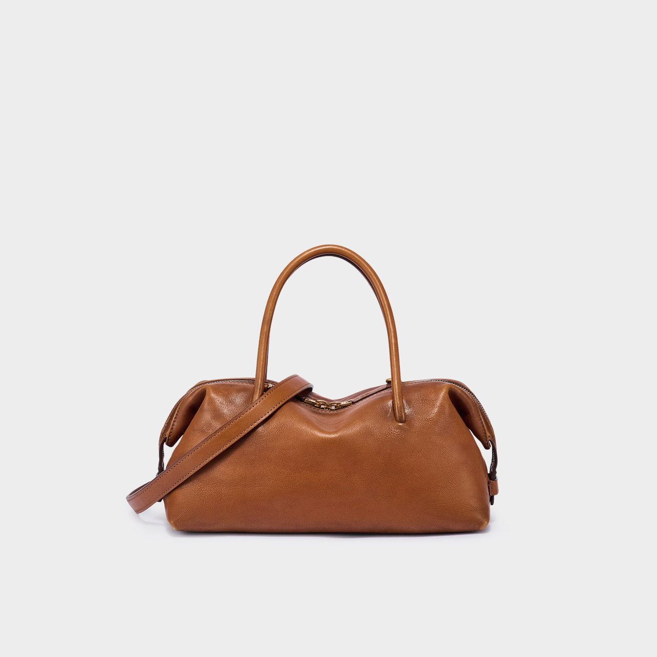 迪桑娜女包2026风行单肩包腋下包擦色法棍包植鞣牛皮手提波士顿包,淘宝优惠券,粉丝福利购,淘宝优惠卷