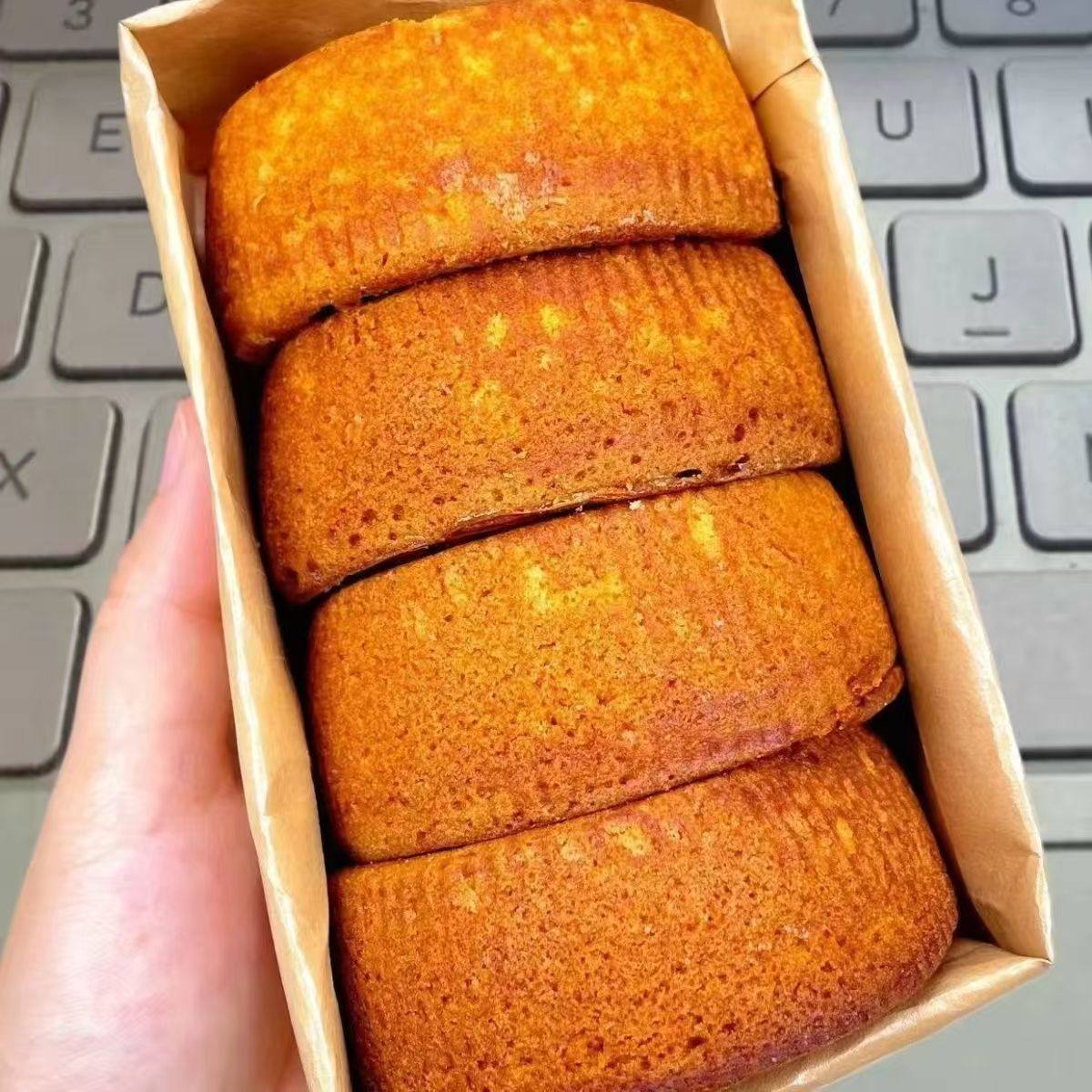 【无馅】晋式月饼传统糕点蛋月烧下午茶中秋月饼点心小吃100克,淘宝优惠券,粉丝福利购,淘宝优惠卷