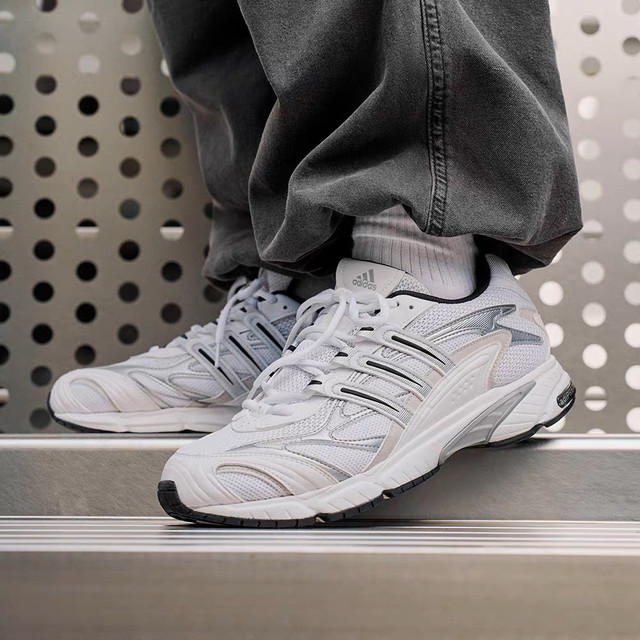 Light Wave Shoes TEMPER RUN 2 Millennium Retro Casual Sports Dad Shoes adidas Adidas JH7143