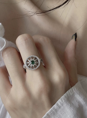 轻奢时尚星芒祖母绿罗盘女戒小众微镶锆石复古个性开口指环女