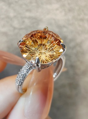 直播爆款仿天然烟花切工祖母绿戒指超闪10克拉香槟色精工开口