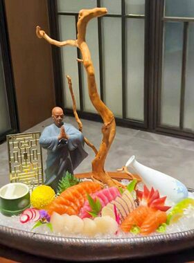 海鲜姿造装饰摆件刺身装饰人物点缀新中式陶瓷树脂网红小和尚摆件