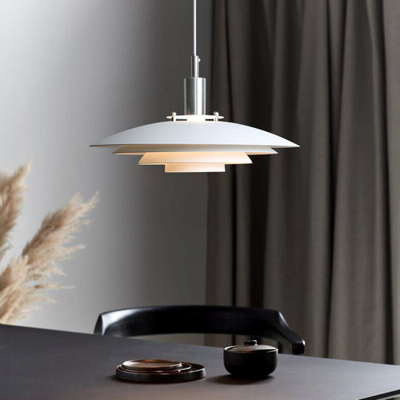 Restaurant chandelier Nordic modern flying saucer minimalist