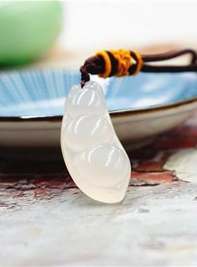 天然冰种玉髓佛公吊坠