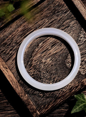 天然白月光荔枝冻白冰手镯