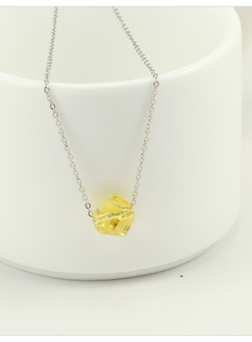 甜美风项链女生简约高级感轻奢配饰小众设计感百搭生日礼物锁骨链