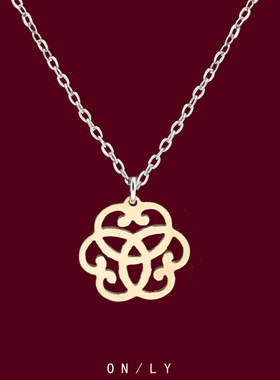 镂空几何花项链项链女小众设计简约感时尚精致锁骨链高级女不掉色