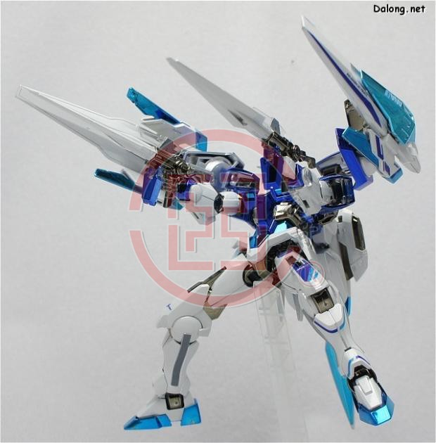 现货日本万代 ANA 全日空 限定 HG 00R RAISER 钛合金电镀版 拼装 - 图1