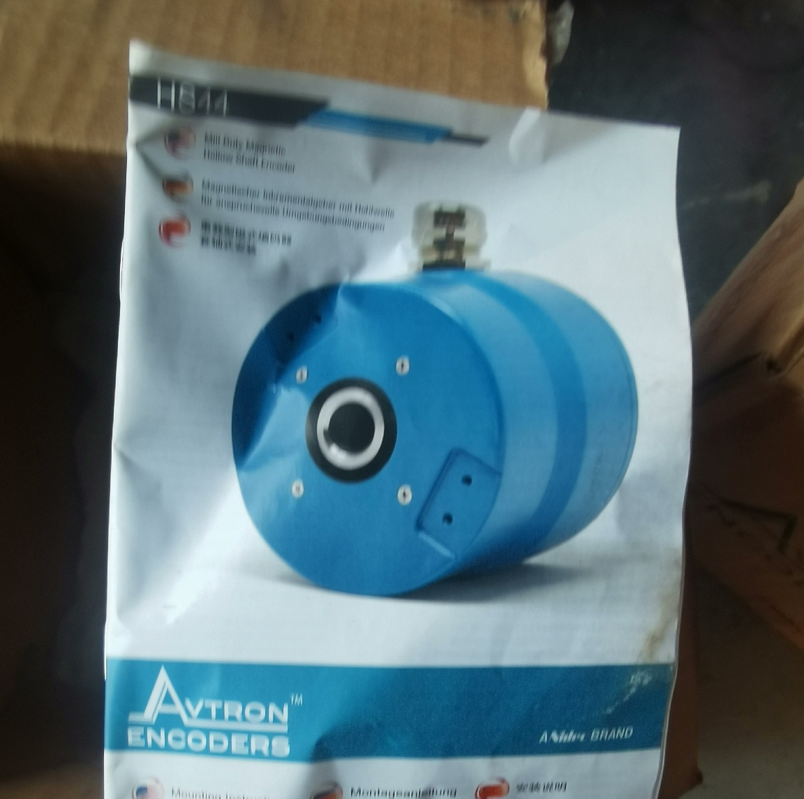 议价AVTRON编码器  埃弗创编码器AV30ZSY1213WA2X9FX - 图0