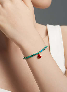 一饰小词复古绿松石手链轻奢气质