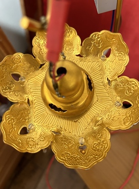 宝盖12厘米带灯带架子一个