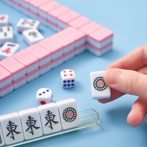 Mini Mahjong Труба Портативной общежитие маленькое мини -карманное карманное милая сеть красная бренда Mahjong