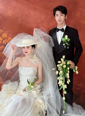韩式清新白色弯月形郁金香手捧花仿真花影楼旅拍新娘结婚婚纱花束