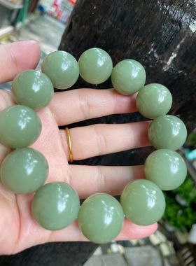 和田青豆沙枣青手串单珠卡20mm