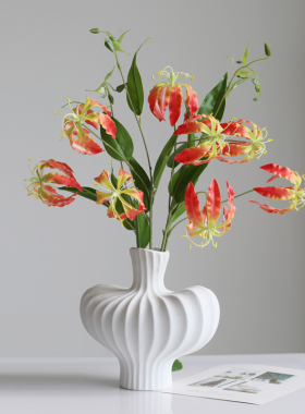 仿真花[嘉兰火焰百合]家居装饰花艺师插花摄影道具摆件陈设婚礼