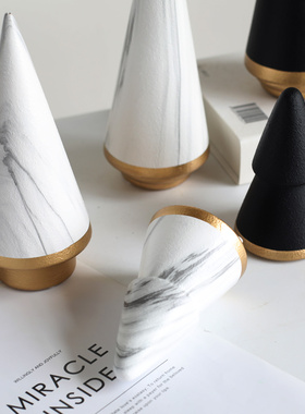 几何大理石纹金色圣诞树客厅桌面