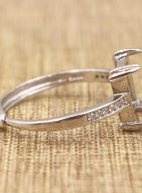 正方形925银戴妃款戒指空托围锆代裸石镶嵌18k金 戒指空托活口