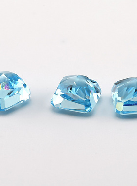 正方倒角冰花切天空蓝锆石裸石浅海蓝高碳钻戒指项链镶嵌用主石