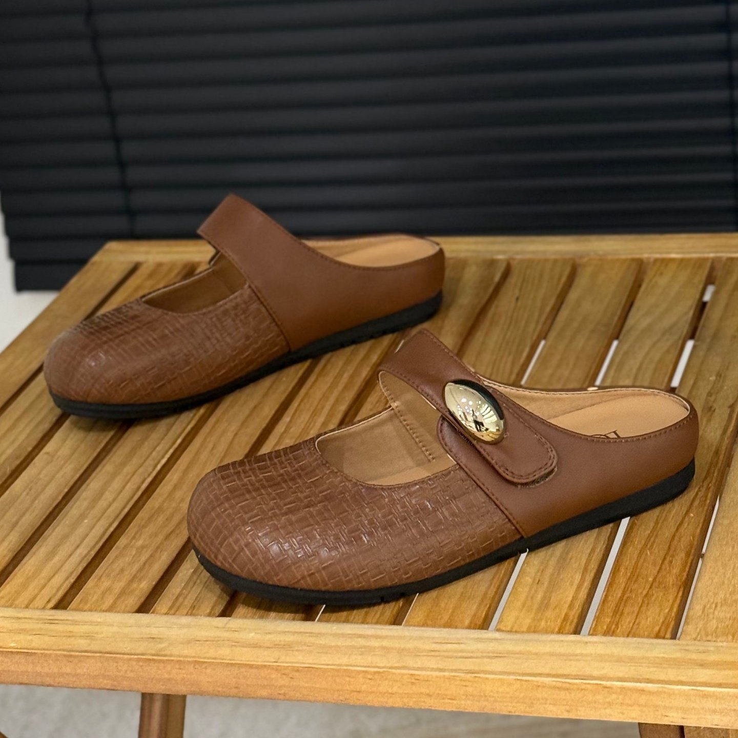 温柔风一脚蹬包头半拖鞋女夏外穿2026年春季新款平底魔术贴懒人拖,淘宝优惠券,粉丝福利购,淘宝优惠卷