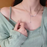 Летняя цепочка до ключиц, небольшое дизайнерское брендовое ожерелье из жемчуга, аксессуар, тренд сезона