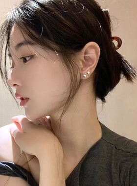 星星耳钉女2023新款爆款小众设计感不对称学生高级感百搭耳环耳饰