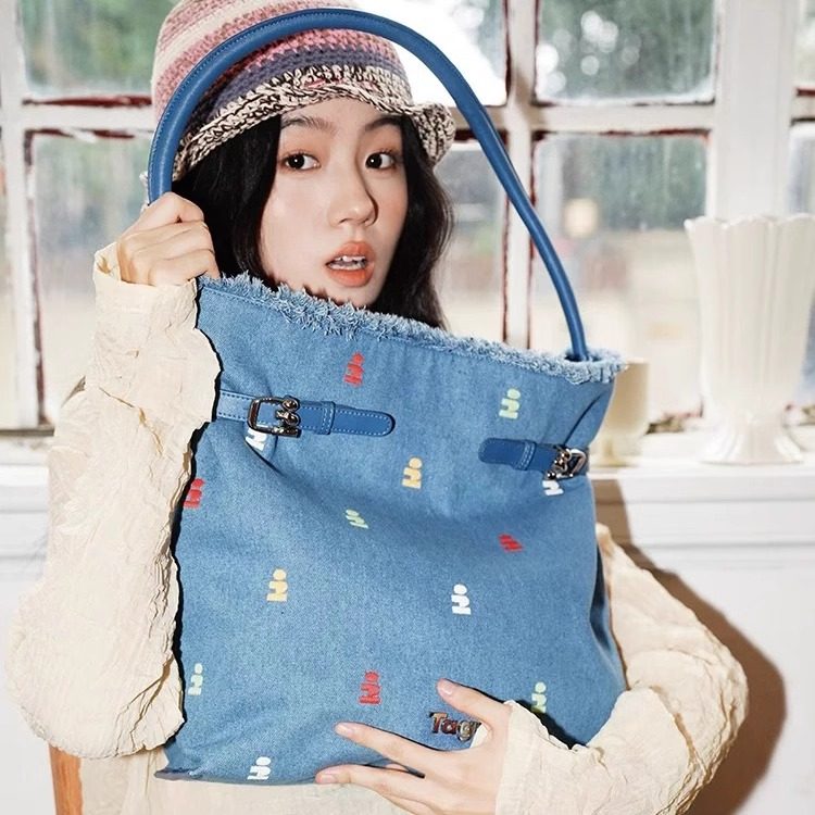 Tagi.包2025新款想象吸管包帆布大容量复古通勤托特手提单肩女包,淘宝优惠券,粉丝福利购,淘宝优惠卷