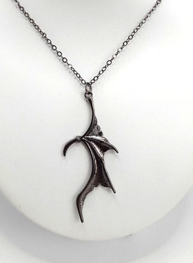 跨境爆款蝙蝠翅膀爱心情侣项链恶